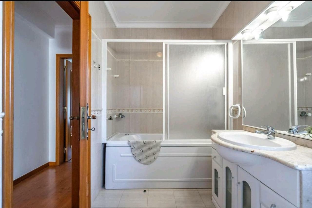 Enya Apartment Мафра Екстериор снимка