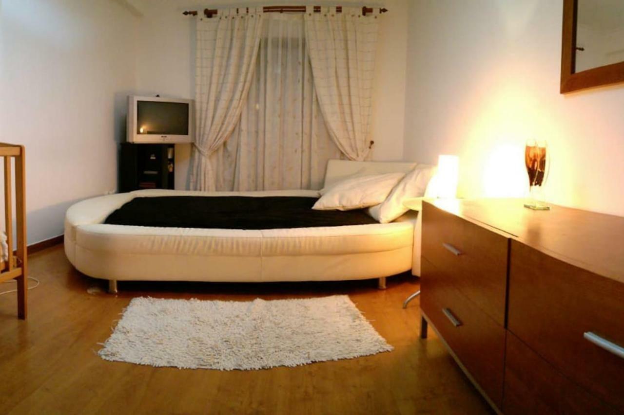 Enya Apartment Мафра Екстериор снимка