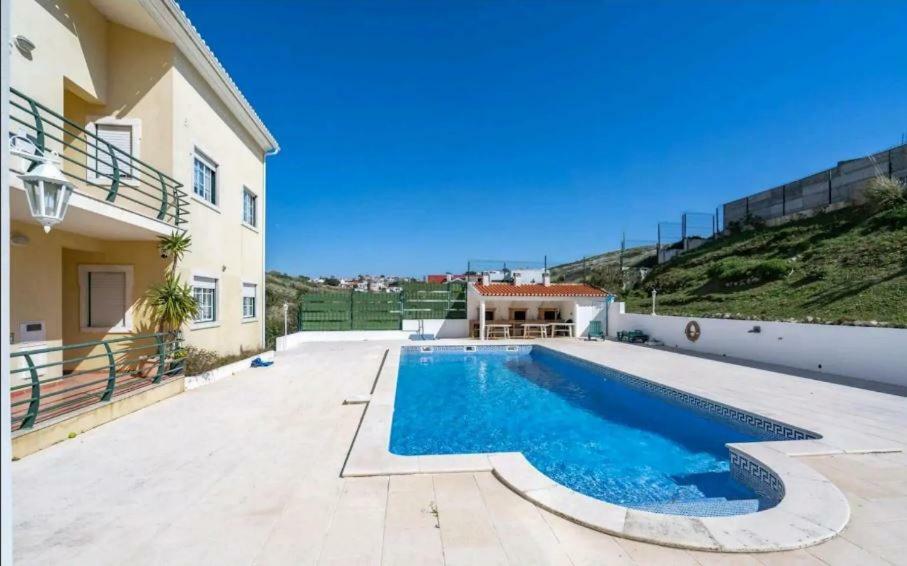 Enya Apartment Мафра Екстериор снимка